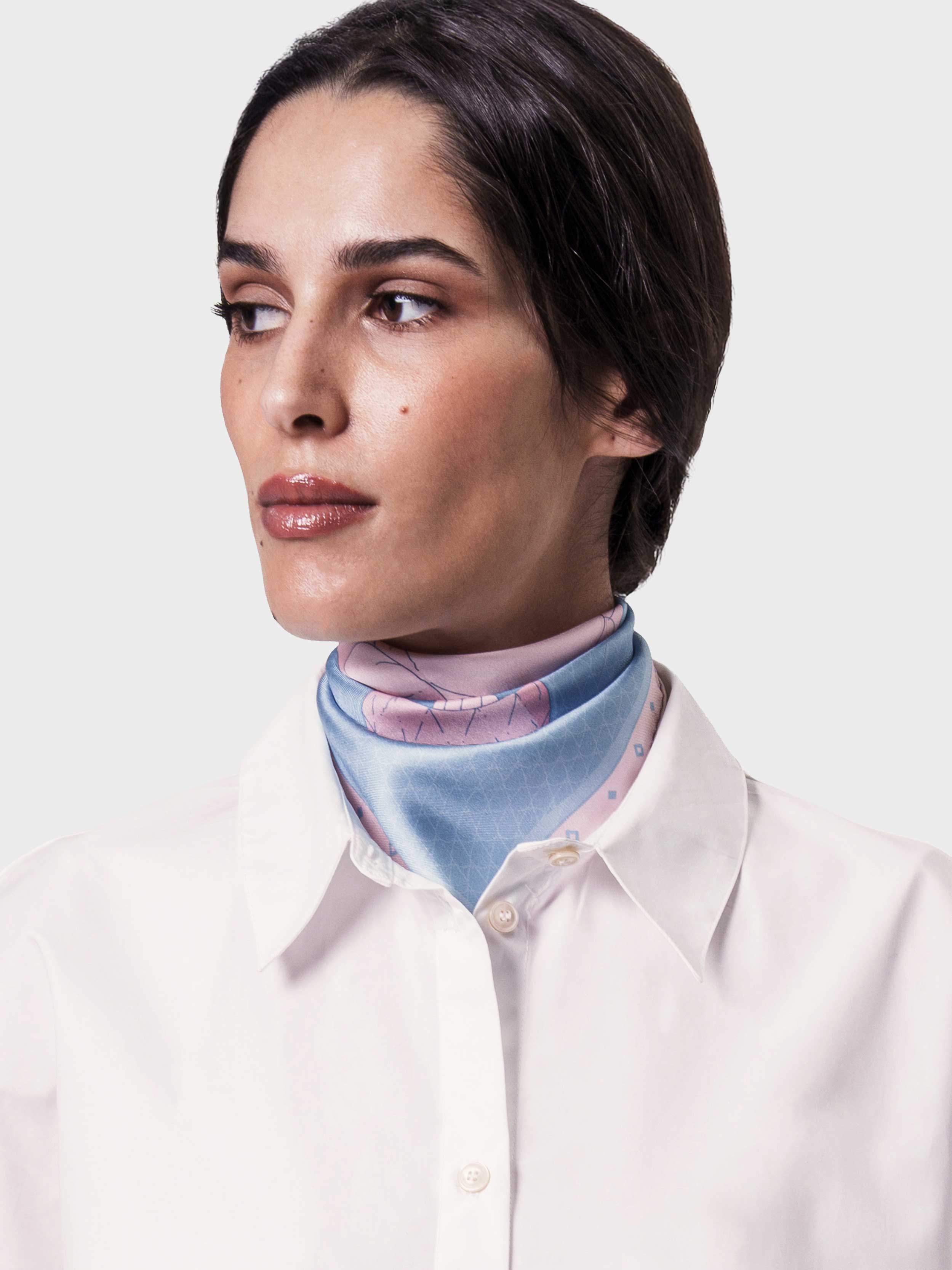 ‘floating lily’ silk mini foulard 40